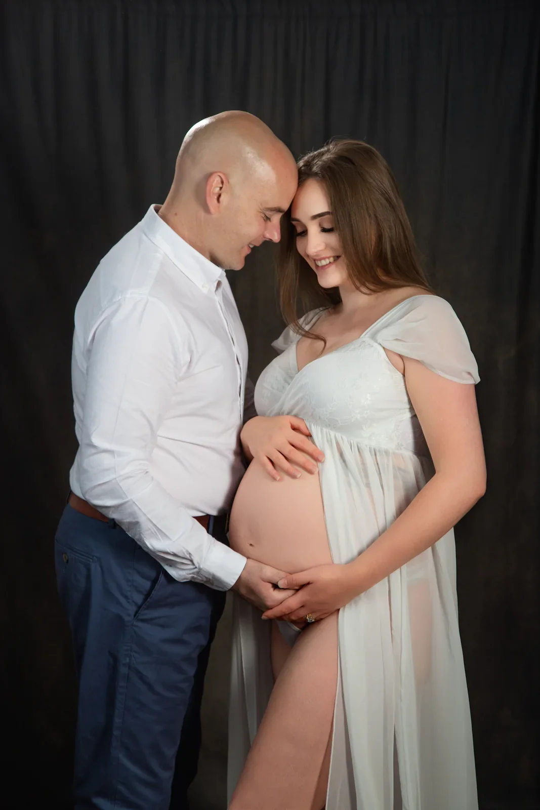 Maternity portrait photographed by Matt Curtis in his Warminster studio