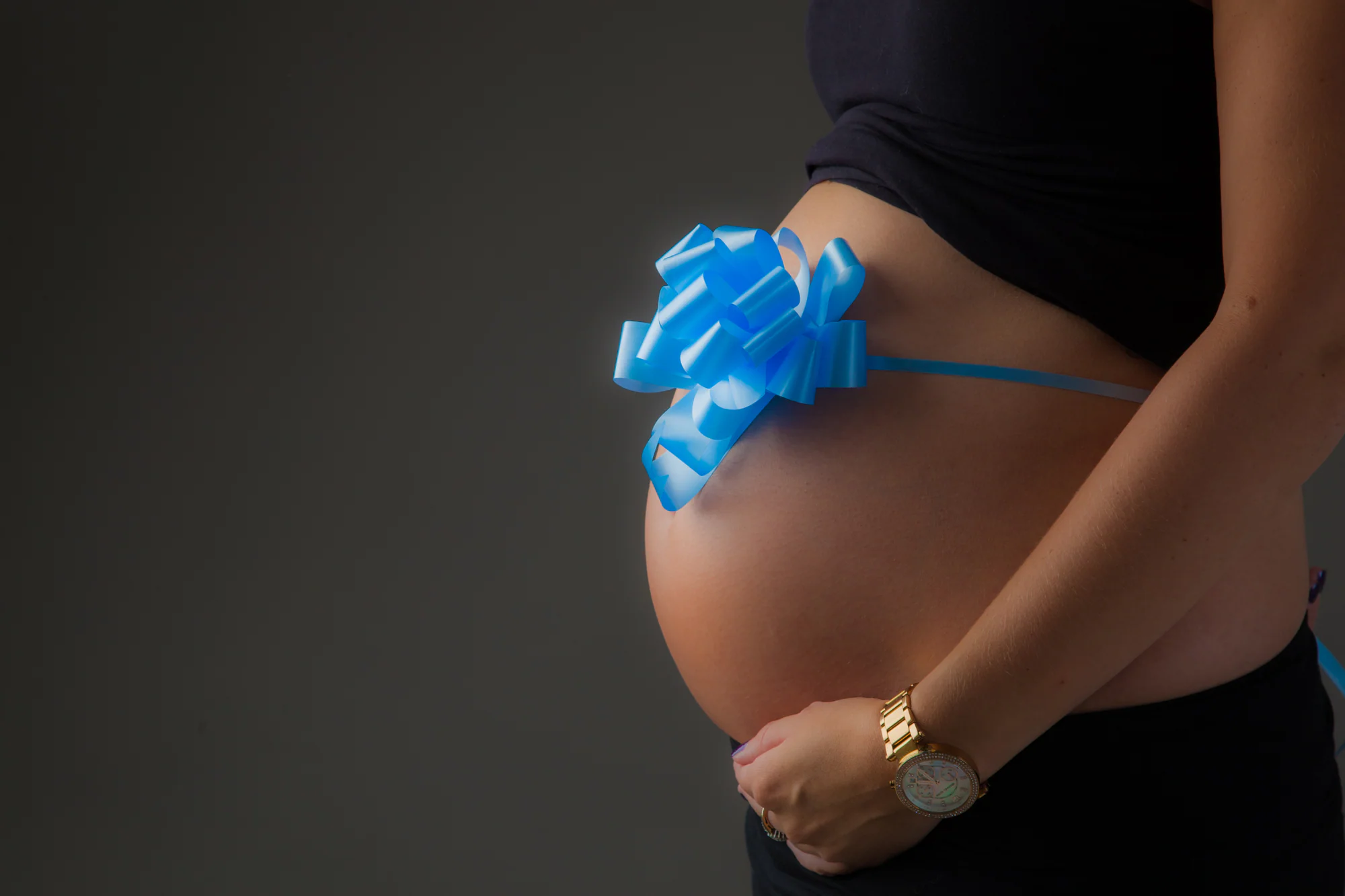 Maternity portrait photographed by Matt Curtis in his Warminster studio