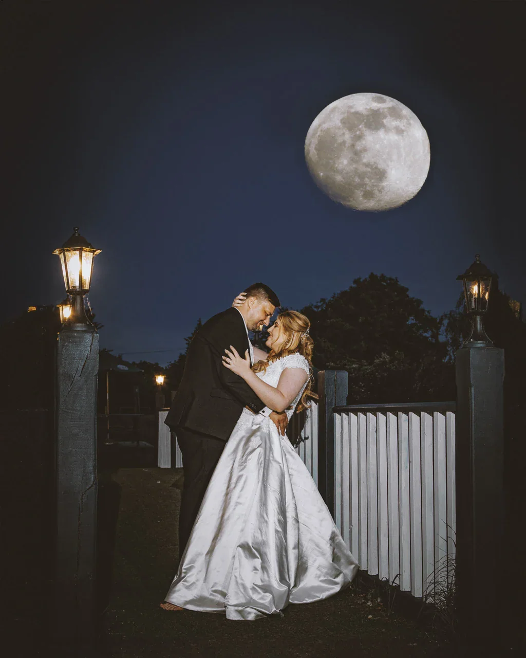Wedding photograph by Matt Curtis, Wiltshire wedding photographer